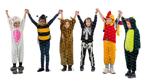 group of children in animal costumes giving a performance - VIShopper