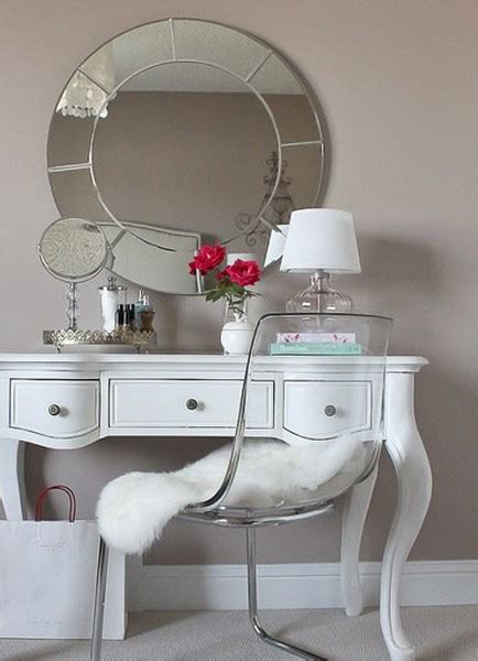 Туалетный стол