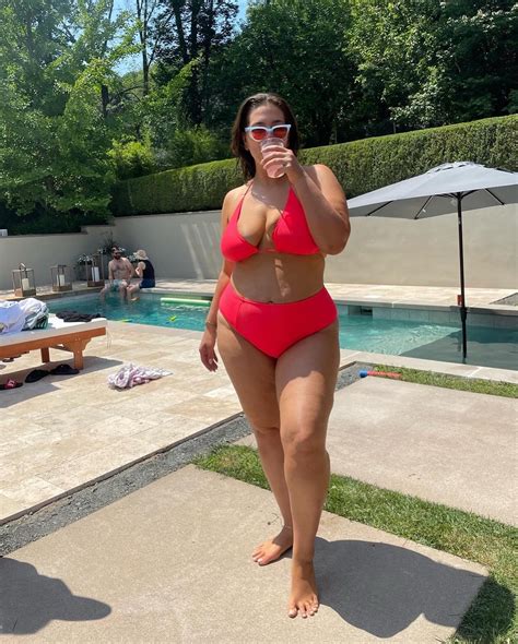 Model Ashley Graham Flaunts Her Curves In A Bright Red Bikini