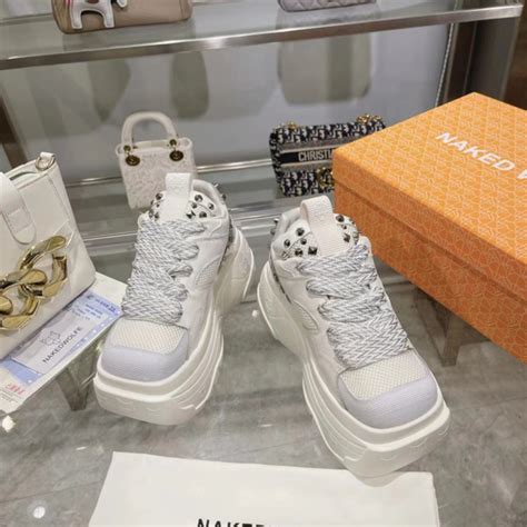 Кроссовки Naked Wolfe купить с доставкой по выгодным ценам в интернет магазине OZON