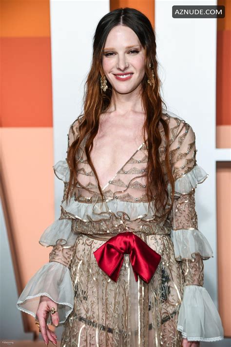 Hari Nef Sexy Flashes Her Hot Tits At The Vanity Fair Oscar Party In Beverly Hills Aznude