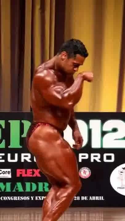 Shiny Red Posers Gay Amateur Amateur Porn XHamster