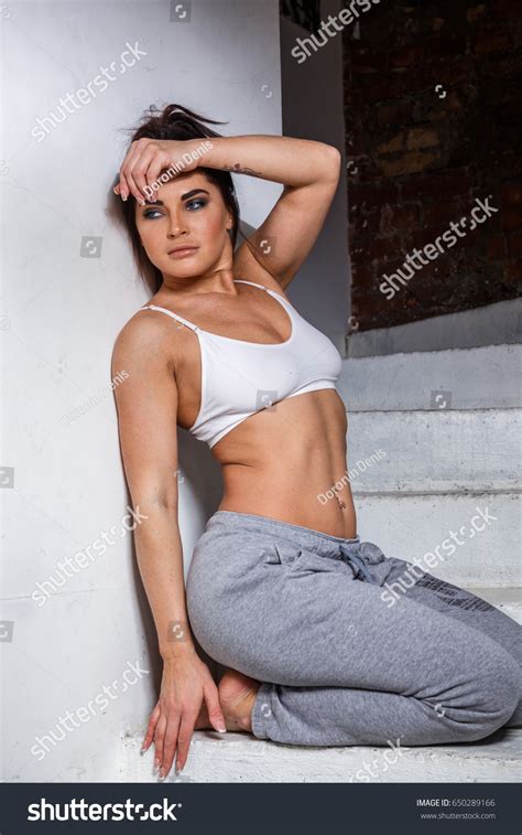 Beautiful Blonde Girl Sexy Fitness Posing Stock Photo 650289166 Shutterstock