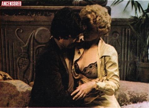 Karin Schubert nude pics página