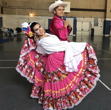 Sinaloa Ballet Folklorico Dancer Costume Folklorico Dresses