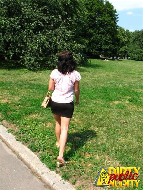 Sweet Darja Fingering Her Pussy Outside Porn Pictures XXX Photos Sex Images 2692252 PICTOA