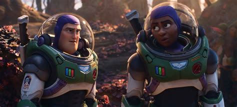 Habrá beso gay Se revelan más detalles de la nueva película de Buzz Lightyear El Siglo de