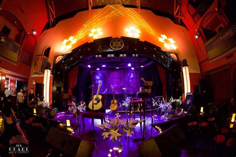 Fans are queuing early for the pearl concert hall las vegas 29