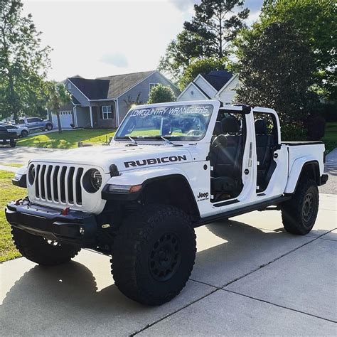 Nude Gladiators No Doors Tops Pics Please Page Jeep Gladiator Jt News Forum