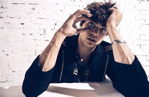 Como não se apaixonar Romance Gay Centineo a fama para poucos Wattpad