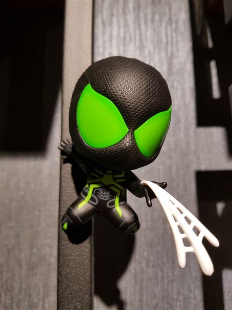 Hot Toys Log On Exclusive Limited Edition Spiderman Big Time Stealth