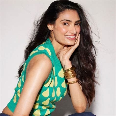 Pin By Ishh On My Aesthetic In 2024 Athiya Shetty Aesthetic Eye Drawing