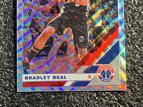 2019 20 Donruss Optic Fanatics Holo Silver Wave Prizm 109 Bradley Beal