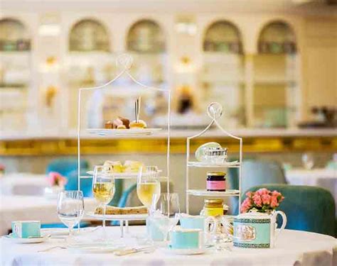 Fortnum & Mason - Heroes Of Adventure