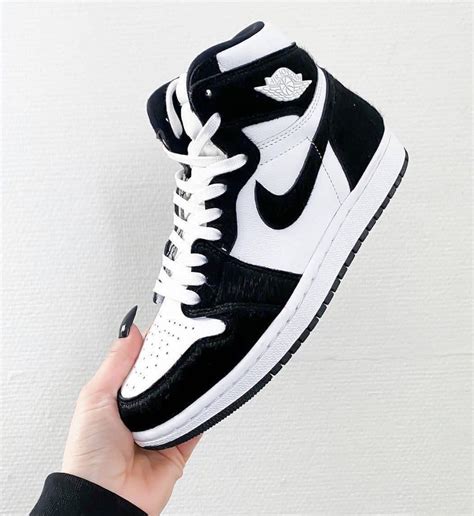 Air Jordan Og Panda Flash Sales Bellvalefarms