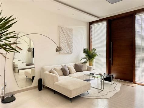 Hot girl xinh đẹp tự xây nhà ở tuổi 27 hơn 9 tháng áp lực và thành quả đáng mơ ước