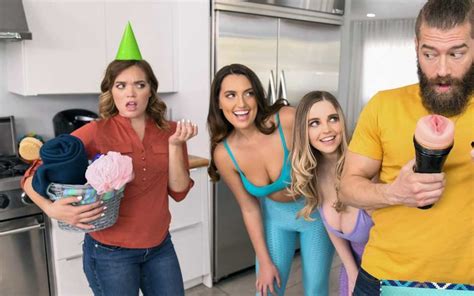 RG FF K S Brazzers Exxtra Codi Vore Nolina Nyx Smashing My Hot Lesbian Roommates May