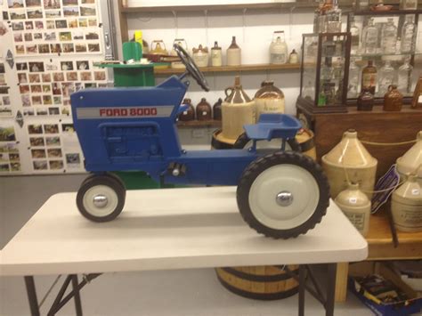 Ford 8000 Pedal Tractor At Gone Farmin Nashville 2015 As M39 Mecum