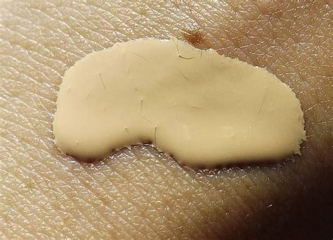 Naesays L Oreal Magic Nude Liquid Powder Review Swatches