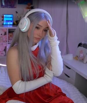 OnlyFans BluTube Therealroyalblu Nude Celebs The Fappening Forum