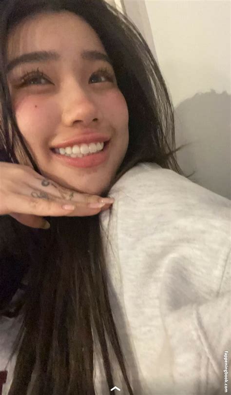 Hannahkae Nude OnlyFans Leaks Fappening FappeningBook