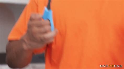 Milf Danielle Renae Titslap Gets The Prankster Back