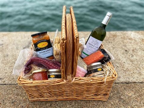 Seafood Society Delivers Dock To Door Sustainable Seafood To Your Home