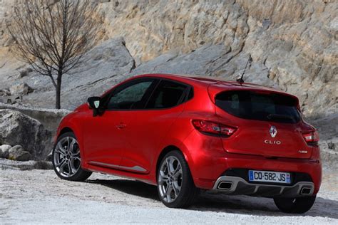 The New Renault Clio RS Sport 200 EDC In SA Specs And Prices Cars Co Za