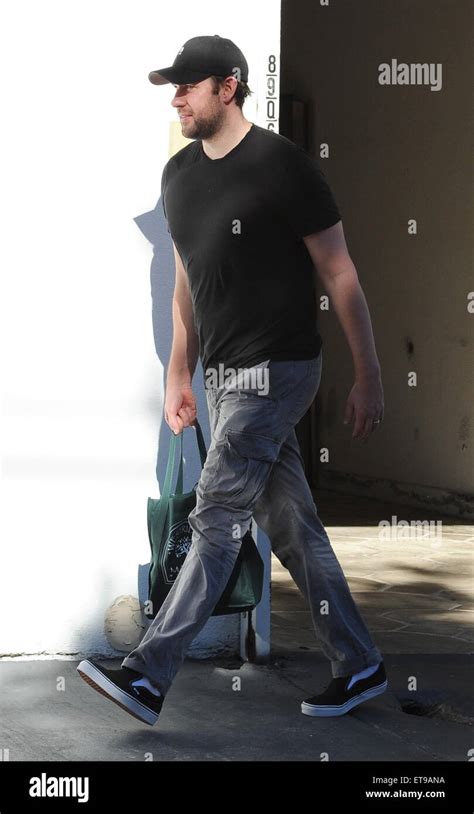 Actor John Krasinski Gets Back To His Daily Workout Routine After The