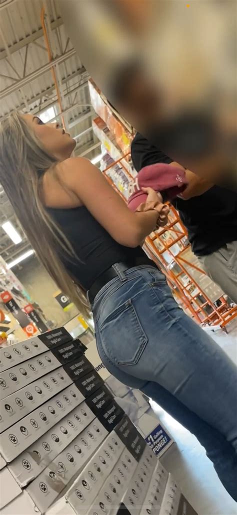 BEAUTIFUL Latina Milf In Tight Jeans Video Tight Jeans Forum