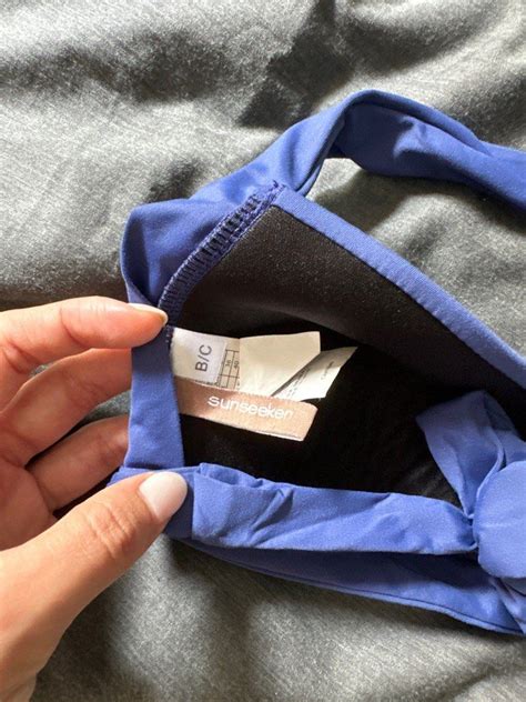 Sunseeker Bikini Top Women S Fashion Swimwear Bikinis Swimsuits On Carousell