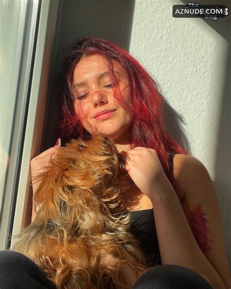 LIDIA SANTANGELO Nude AZNude