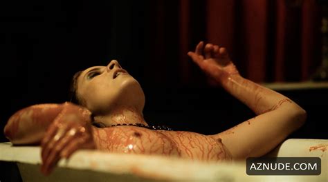 MANON PAGES Nude AZNude