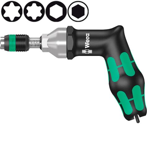 Динамометрический инструмент в фирменном магазине Wera