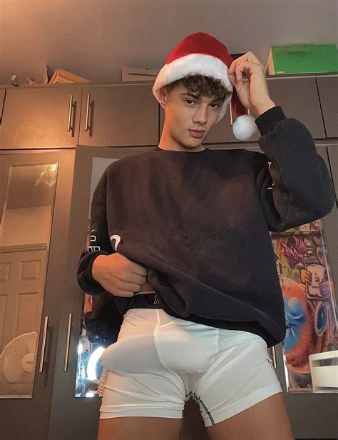 From Christmas Nudes Bulges NUDE PICS ORG