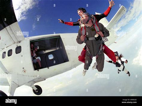 Skydiver Falling From Plane Hi Res Stock Photography And Images Alamy