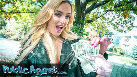 Public Agent Short Hair Blonde Amateur Teen With Soft Natural Body Picked Up As Bus Stop And