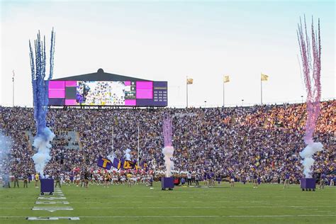 LSU Tigers Football Tickets | Buy or Sell LSU Tigers Football 2023
