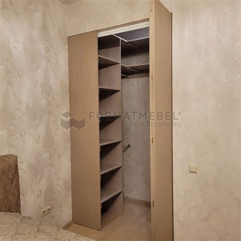 Гардеробная за складными дверьми #288 » Мебель на заказ в СПб