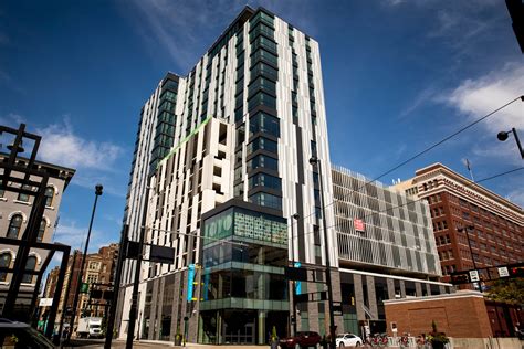 Downtown Kroger Opens In Cincinnati See The Inside