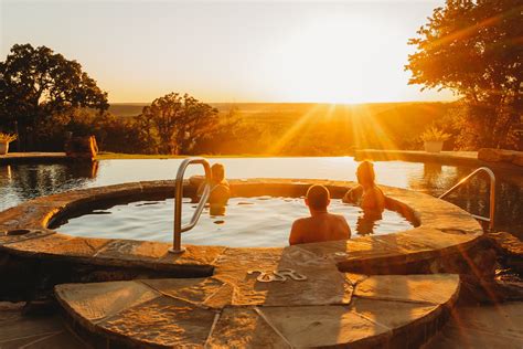 Texas guest ranch, Texas family reunions, Texas barn wedding venue ...