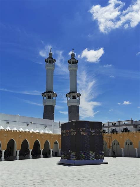 GUA MUSANG, KELANTAN, MALAYSIA-CIRCA JUNE 2022: Interior View of Kaabah Model at Masjid ...