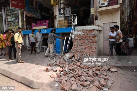 Anti Encroachment Drive In Delhi Municipal Bodies Photos And Premium