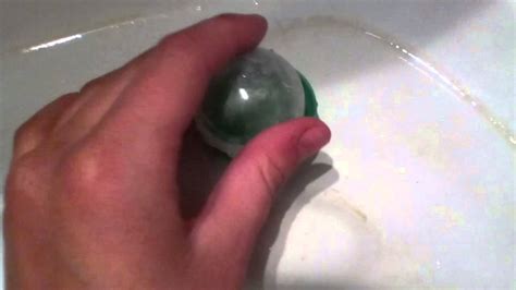 Шарики которые росту в воде - YouTube