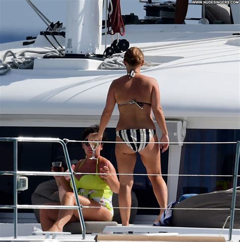 Replies Black And White Old Husband Bar Yacht Bikini Babe Celebrity Famous And Uncensored