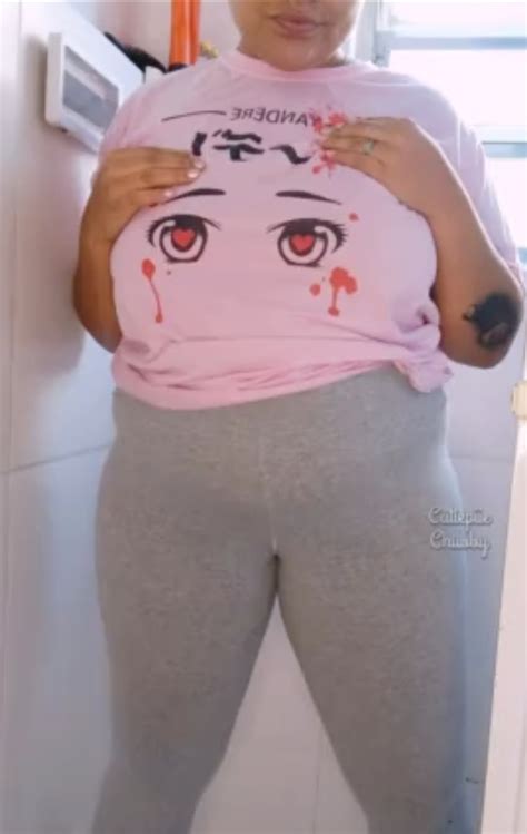 BBW Ebony Peeing On Leggings ThisVid