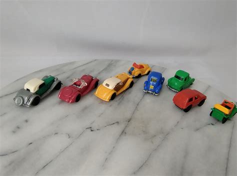 Carrinhos De Pl Stico E Metal Cole O Kinder Ovo Lote De Variados