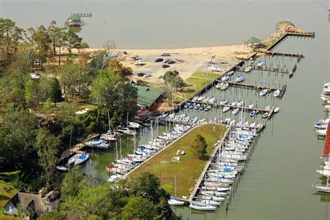 Fairhope Yacht Club in Fairhope, AL, United States - Marina Reviews