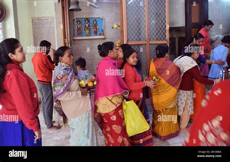 Puja von lord shiva Fotos und Bildmaterial in hoher Auflösung Alamy