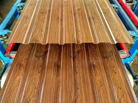 Профнастил под дерево купить у Производителя в Киеве, цена низкая